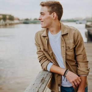 Meet your Posher, Colin